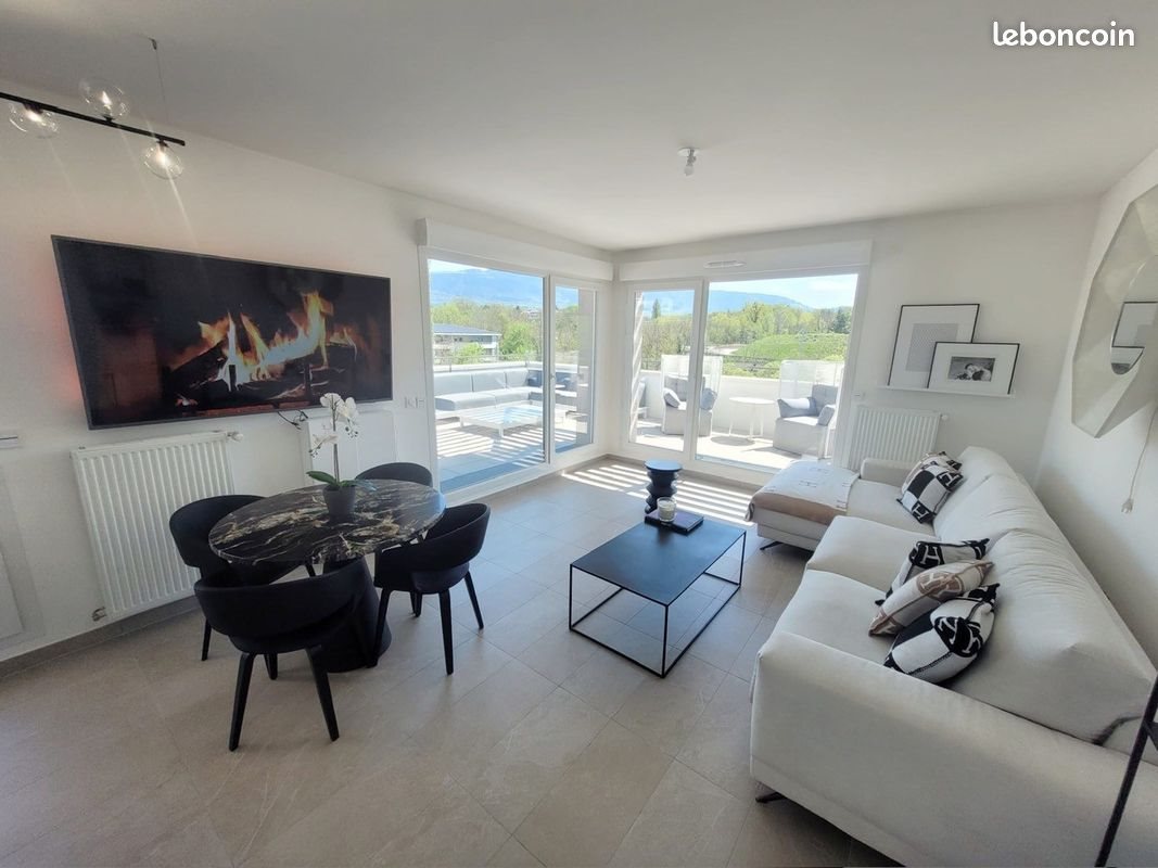 Appartement à louer, 90m², Saint-Julien-en-Genevois