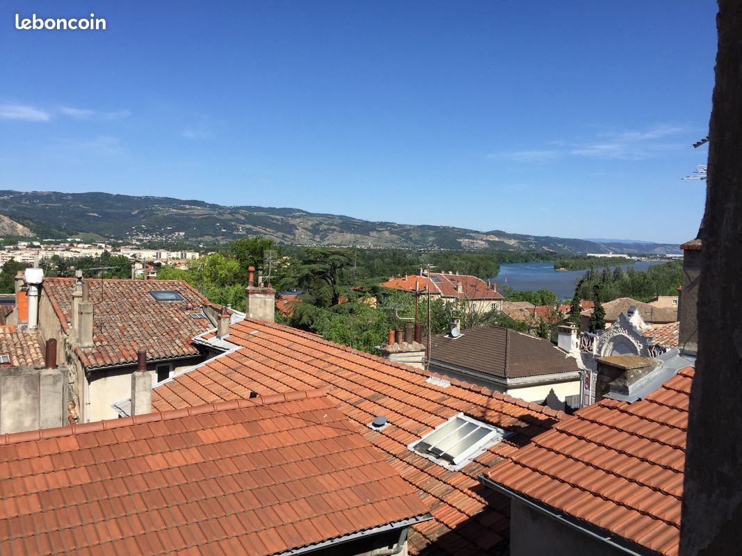 Appartement à louer, 16m², Valence