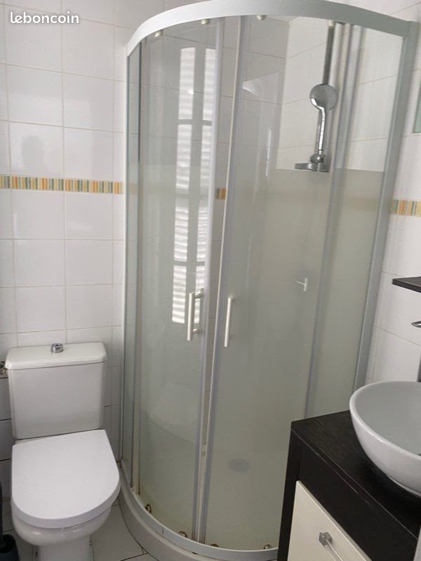 Appartement à louer, 18m², Saintes