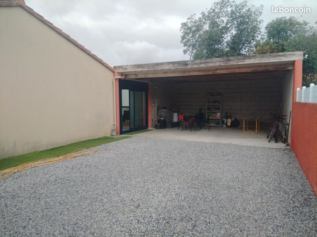 Maison à louer, 102m², Saint-Léger-les-Vignes