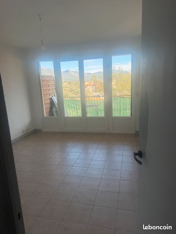 Appartement à vendre, 52m², Aubagne