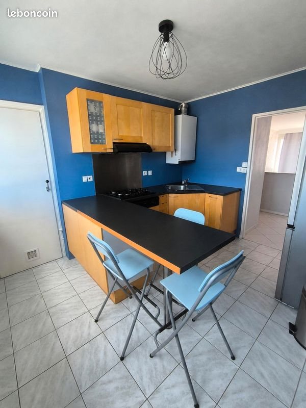 Appartement à louer, 70m², Villars