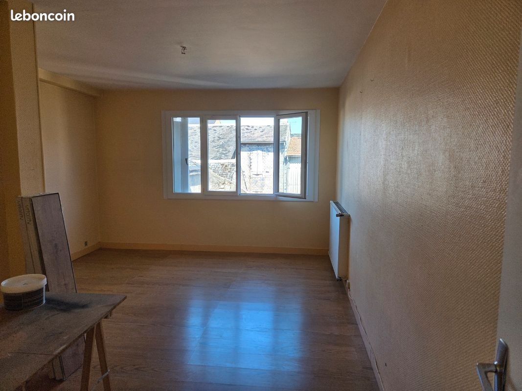 Appartement à louer, 2m², Lannemezan