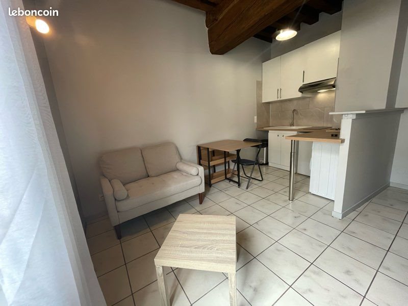 Appartement à louer, 27m², Beaugency