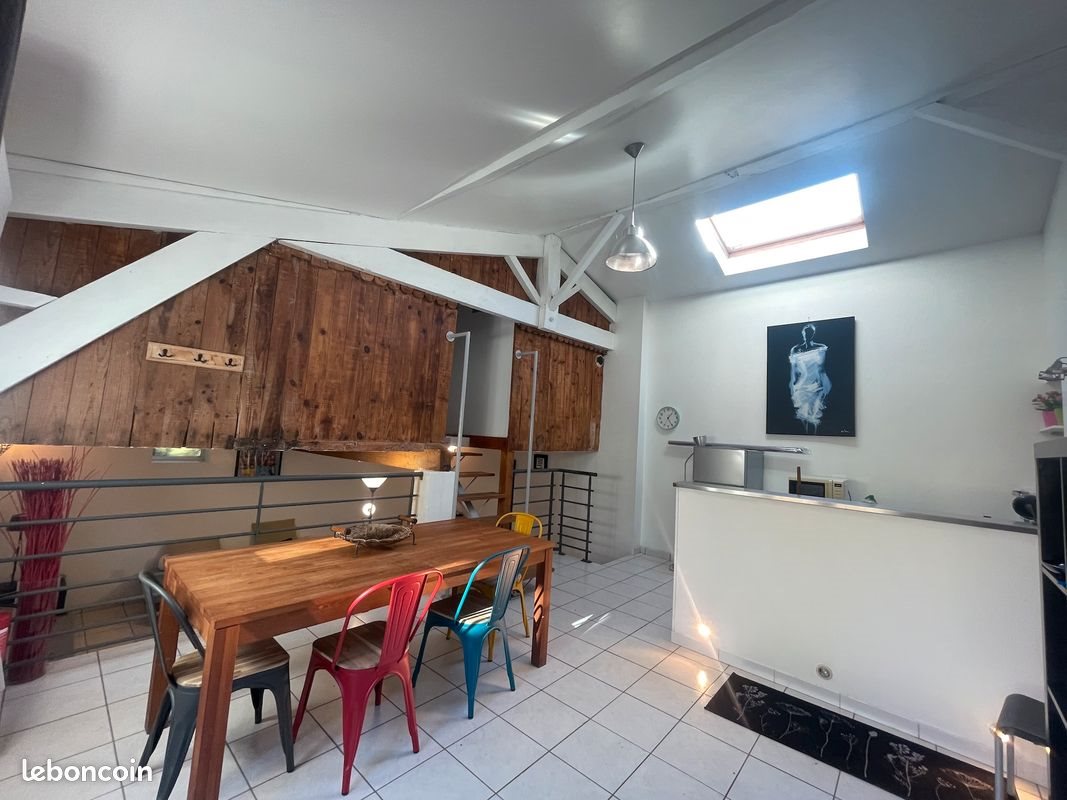 Appartement à louer, 60m², Pessac