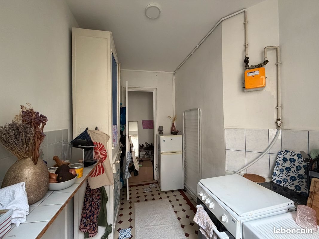 Appartement à louer, 29m², Paris 18ème