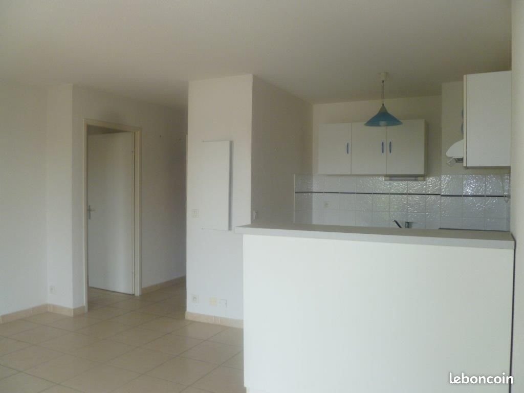 Appartement à louer, 41m², Figeac