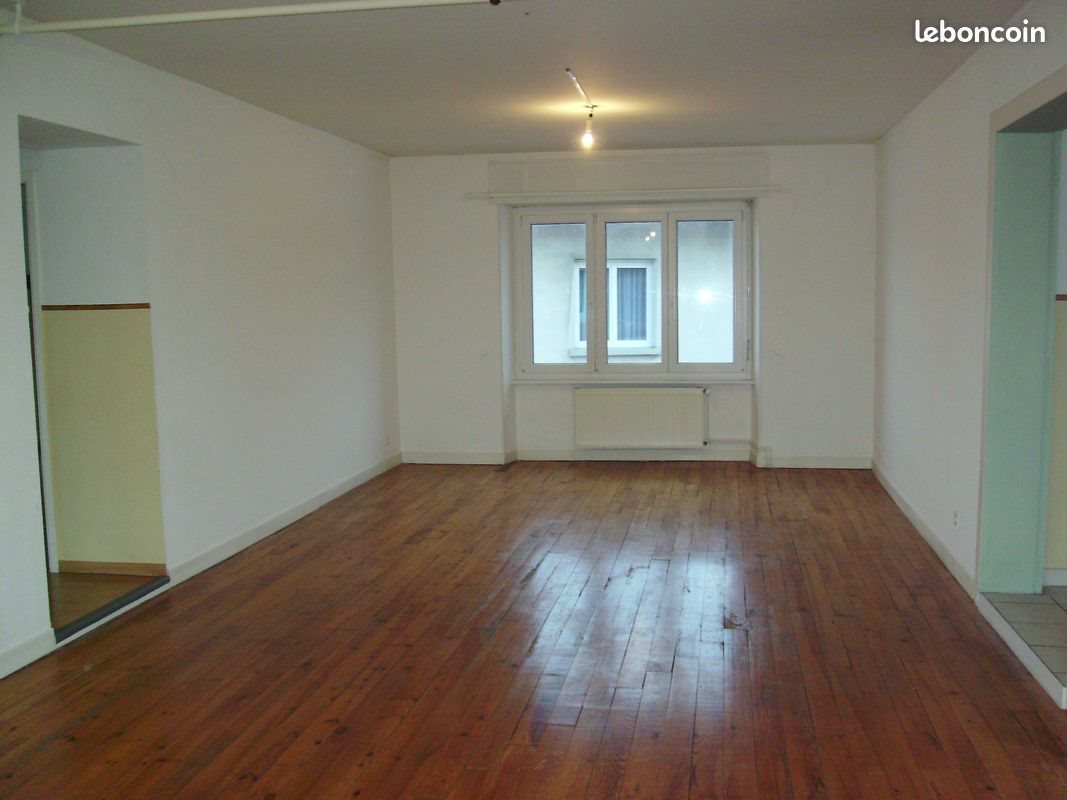 Appartement à louer, 125m², Bourogne