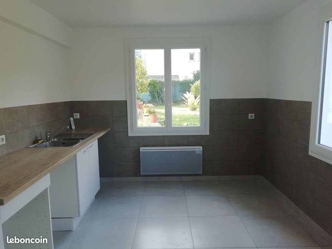 Maison à louer, 76m², Vallauris