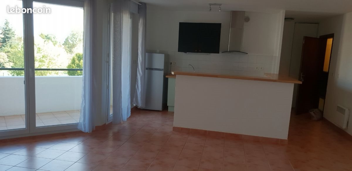 Appartement à louer, 66m², Seilh