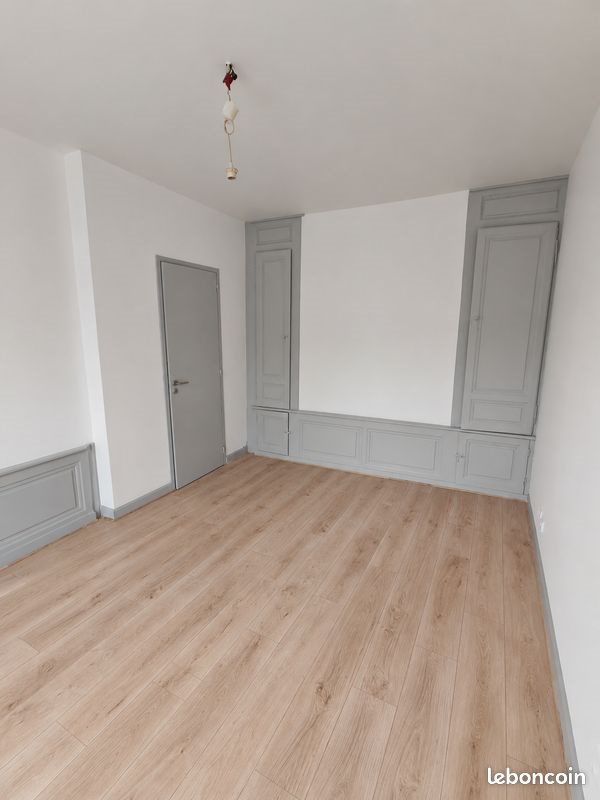 Appartement à louer, 23m², Brioude