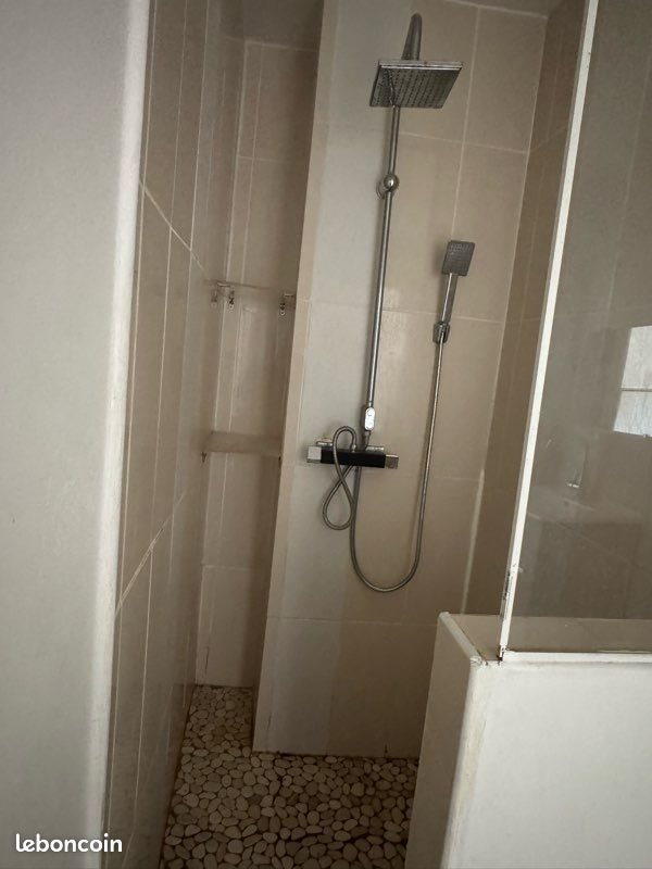 Appartement à louer, 75m², Thizy
