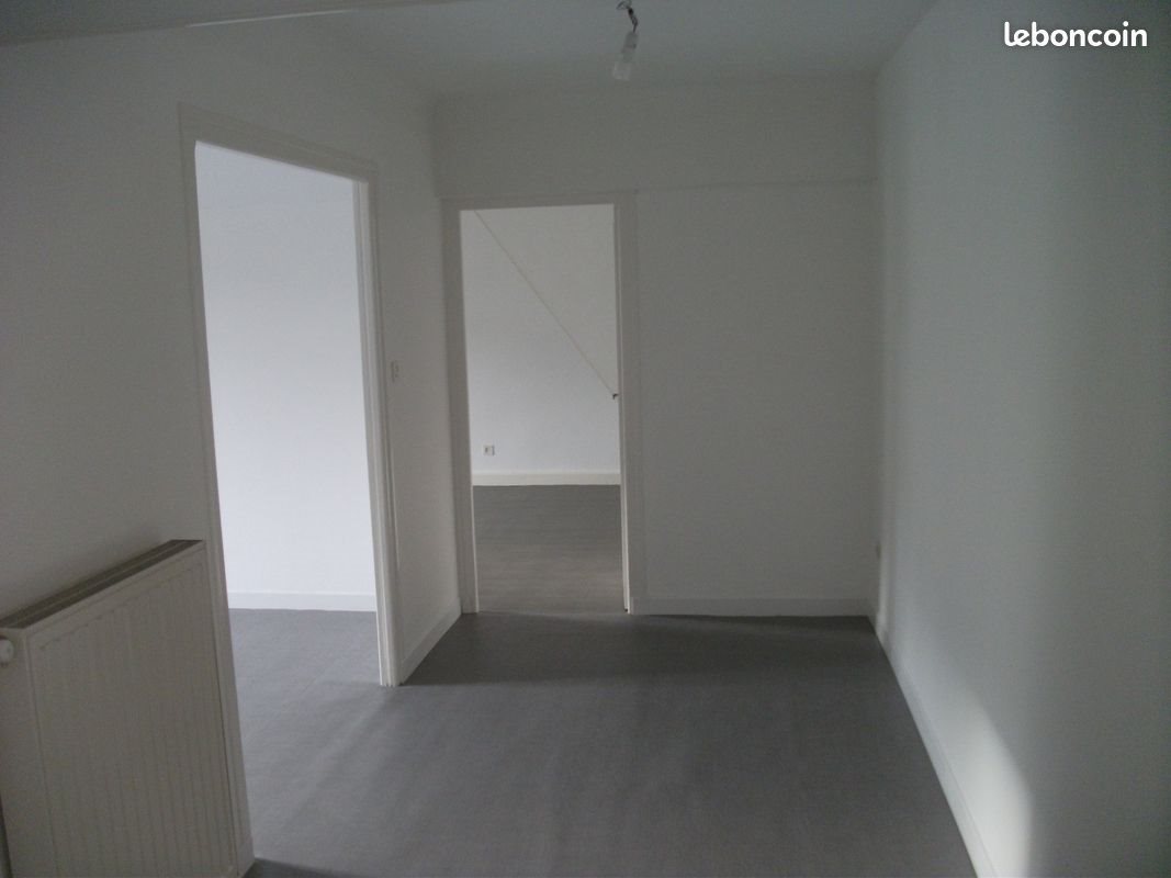 Appartement à louer, 67m², Douzy