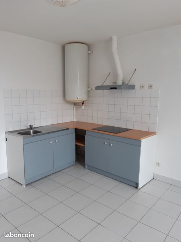 Appartement à louer, 35m², Angerville