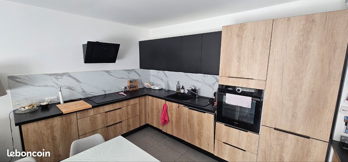 Appartement à louer, 64m², Cranves-Sales