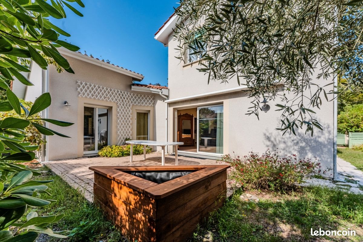 Maison à louer, 137m², Lanton