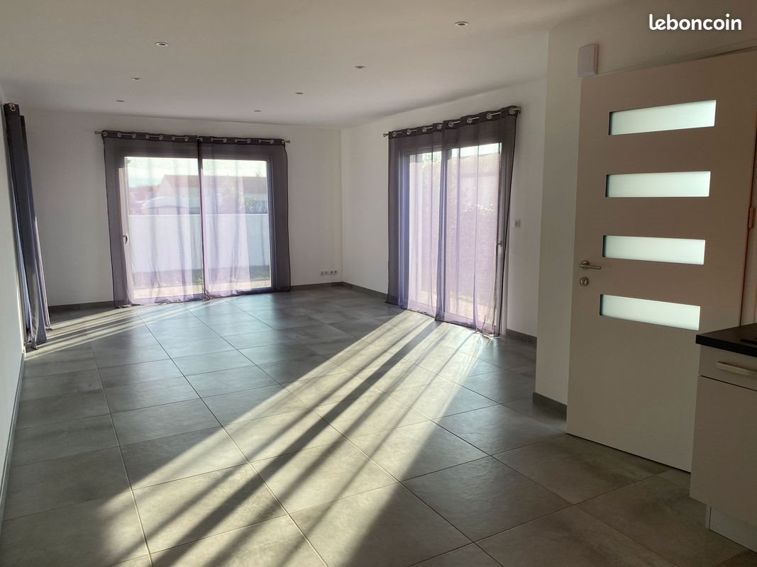 Maison à louer, 90m², Saint-Palais-sur-Mer