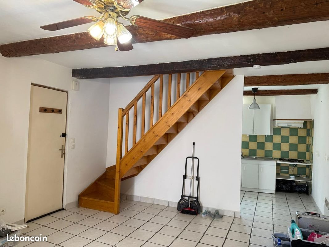 Appartement à louer, 40m², Noves