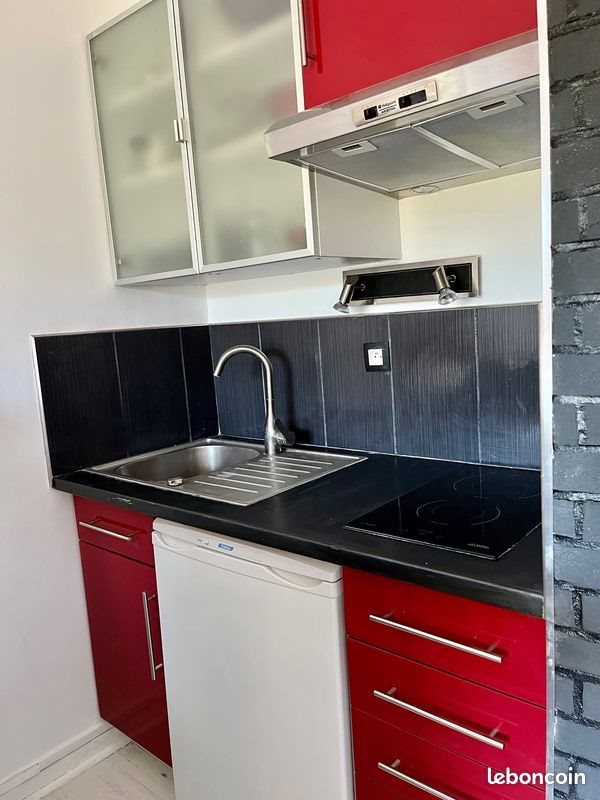 Appartement à louer, 25m², Saint-Mandrier-sur-Mer