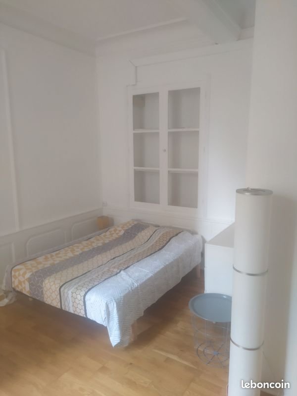 Appartement à louer, 30m², Nîmes