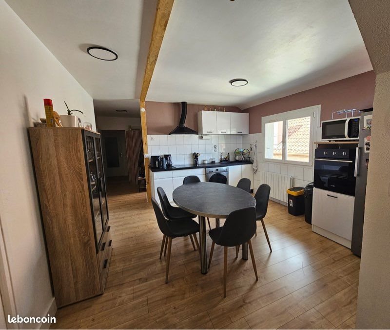 Appartement à louer, 80m², Pont-de-Roide