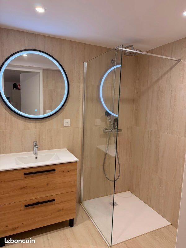 Appartement à louer, 87m², Trets