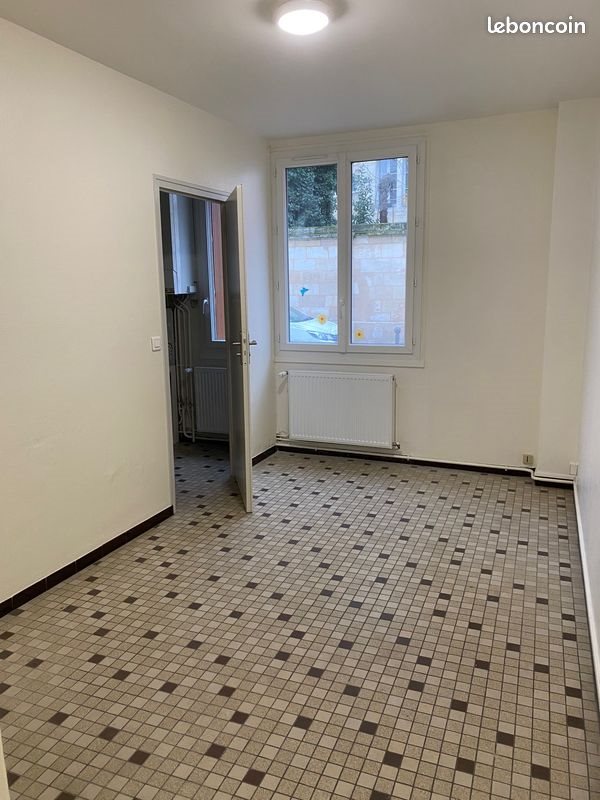 Appartement à louer, 25m², Libourne