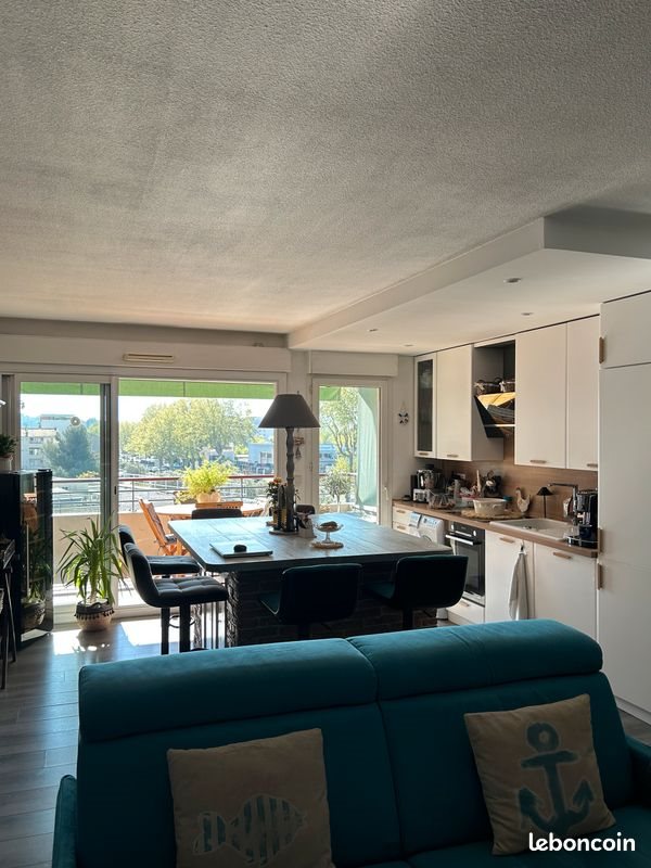 Appartement à vendre, 48m², Fréjus