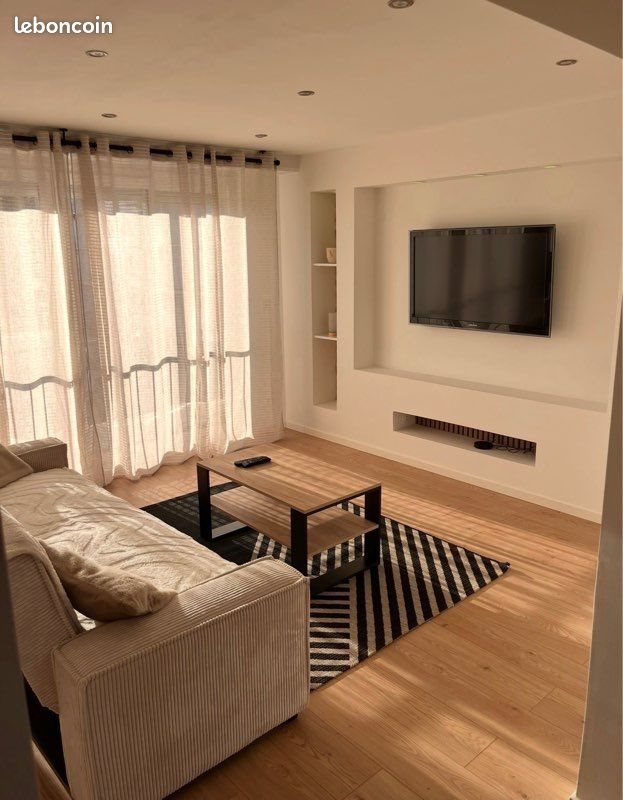 Appartement à louer, 70m², Lormont