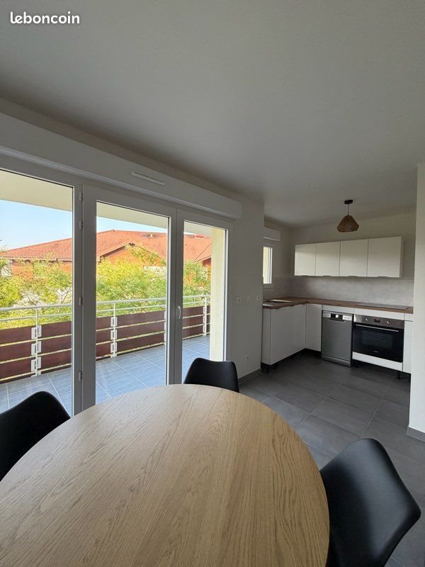 Appartement à louer, 45m², Vétraz-Monthoux