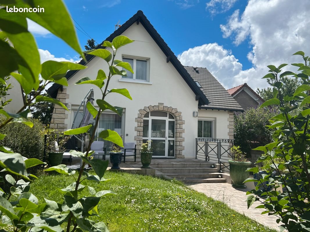 Maison à vendre, 196m², Ormesson-sur-Marne