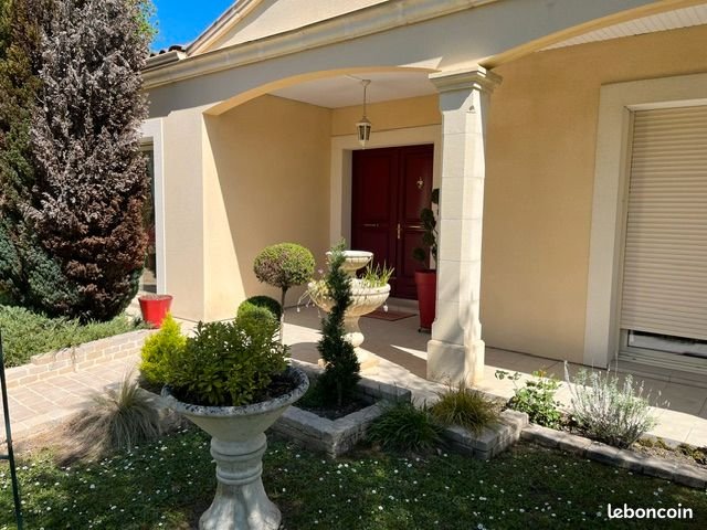 Maison à vendre, 192m², Yvrac