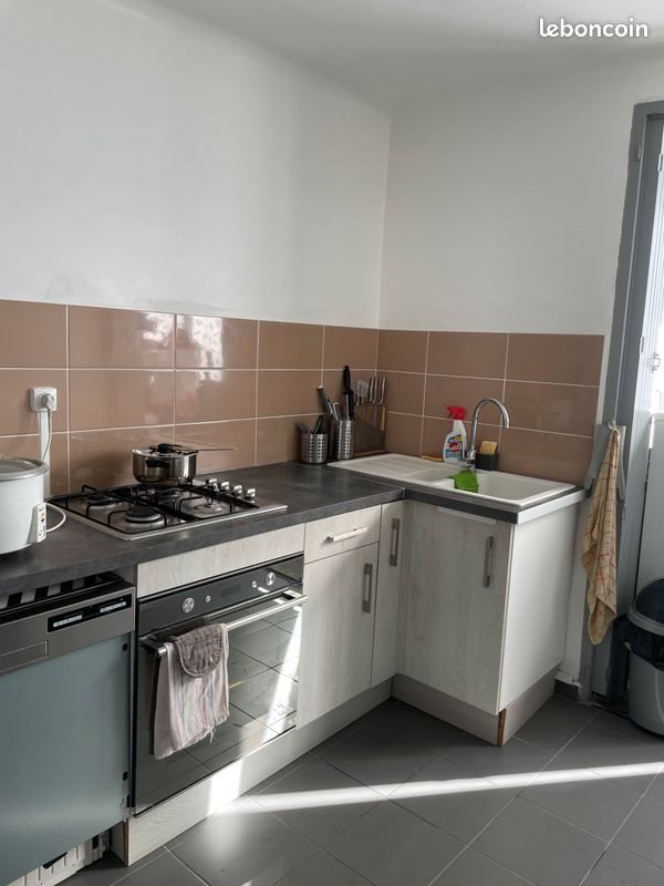 Appartement à louer, 81m², Avignon