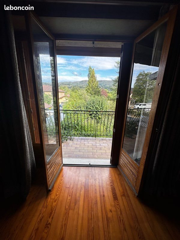 Maison à vendre, 140m², Izernore