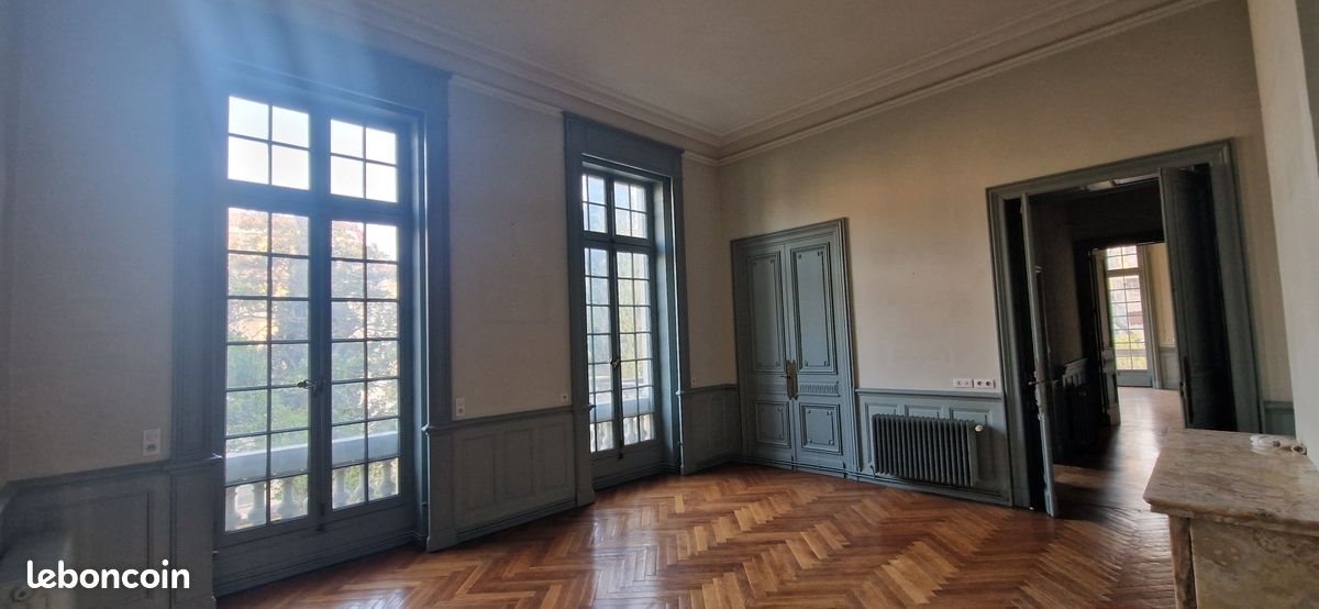 Appartement à louer, 116m², Nîmes
