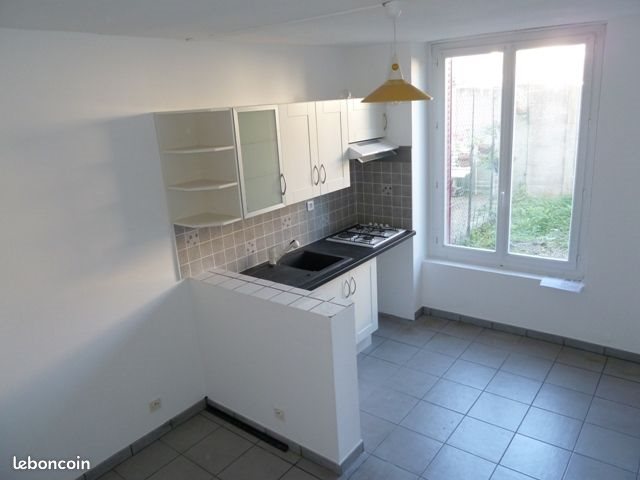 Appartement à louer, 28m², Troyes