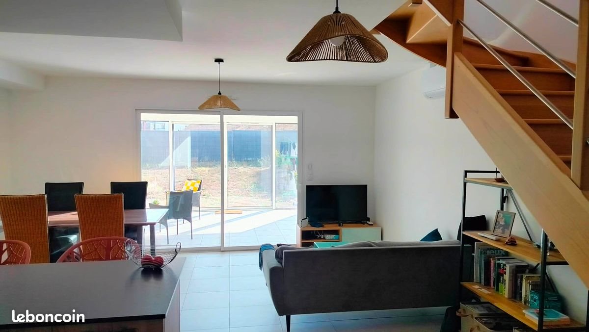 Maison à louer, 110m², Neuville-de-Poitou