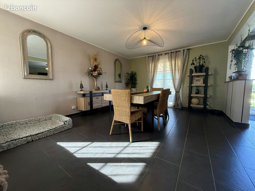 Maison à vendre, 121m², Morfontaine