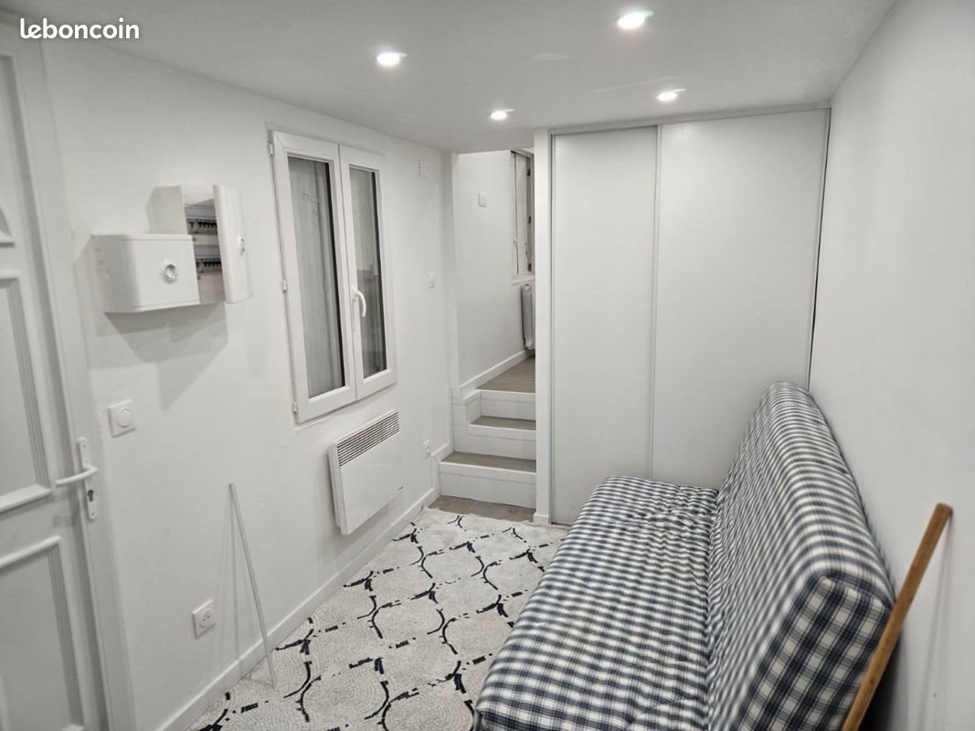 Appartement à louer, 18m², Mantes-la-Jolie
