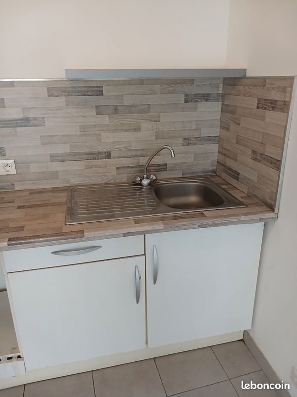 Appartement à louer, 27m², Anduze