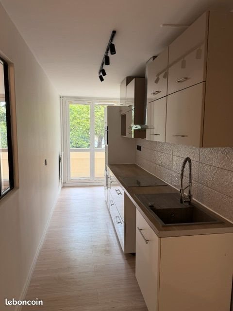 Appartement à louer, 73m², Villepinte