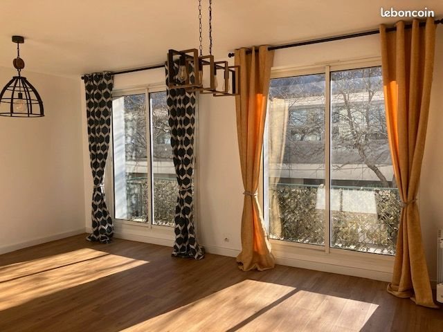 Appartement à louer, 65m², Saint-Nazaire