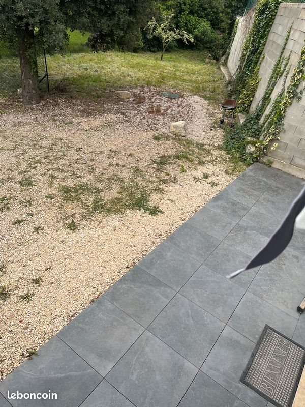 Appartement à louer, 43m², Belcodène