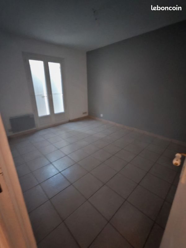 Appartement à louer, 70m², Bellegarde