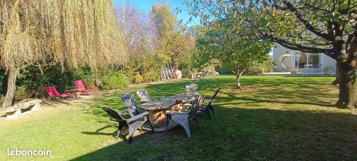 Maison à vendre, 450m², Saint-Hilaire-la-Palud