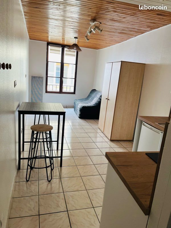 Appartement à louer, 24m², Le Puy-en-Velay