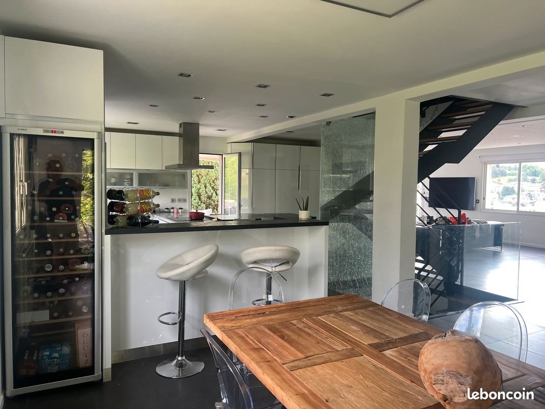 Maison à vendre, 245m², Saint-Etienne