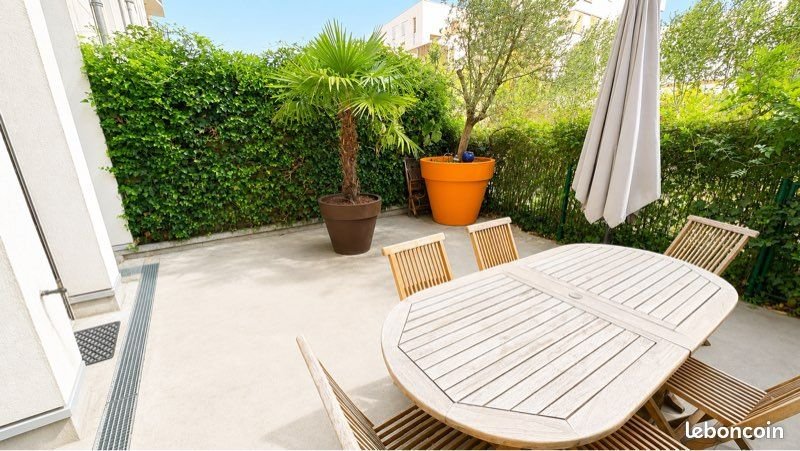 Appartement à louer, 80m², Tours