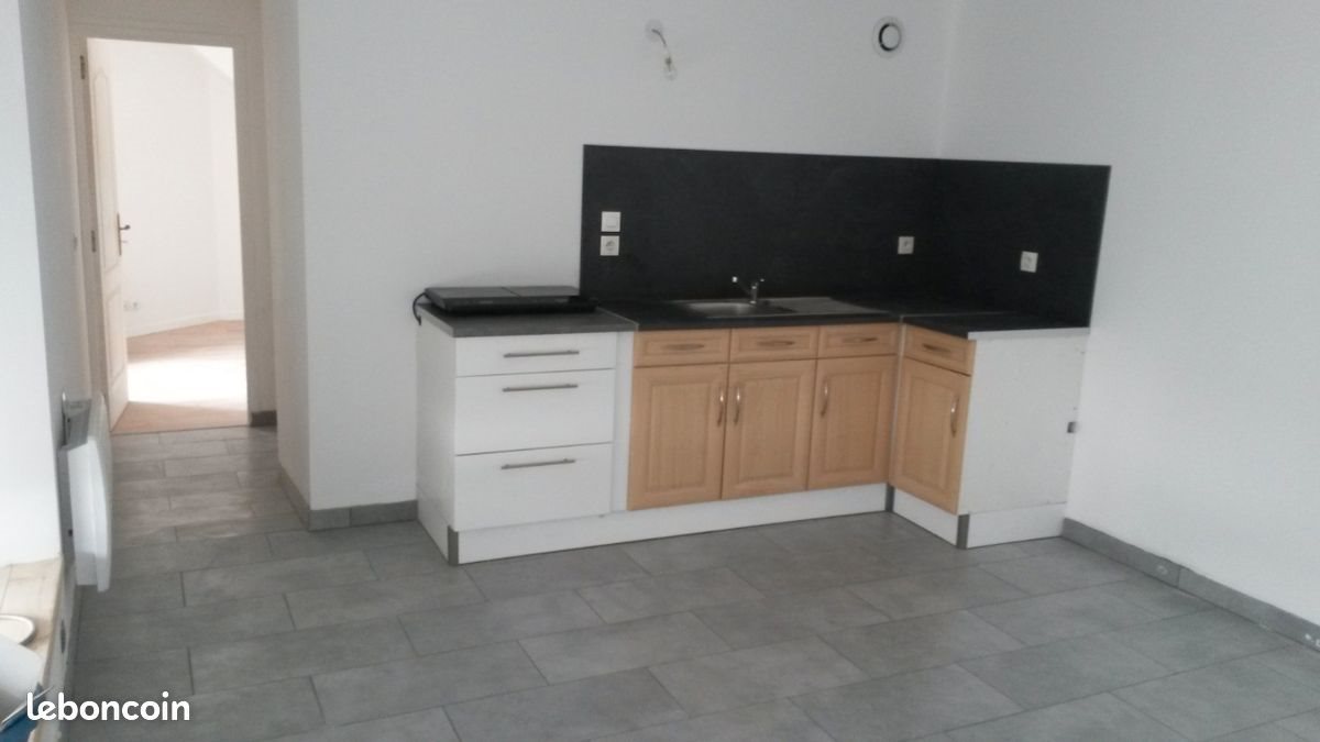 Appartement à louer, 32m², Callac