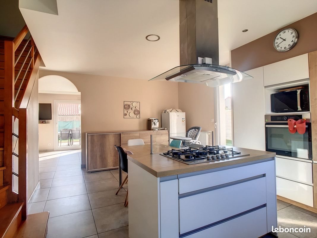Maison à louer, 140m², Villefranche-sur-Saône